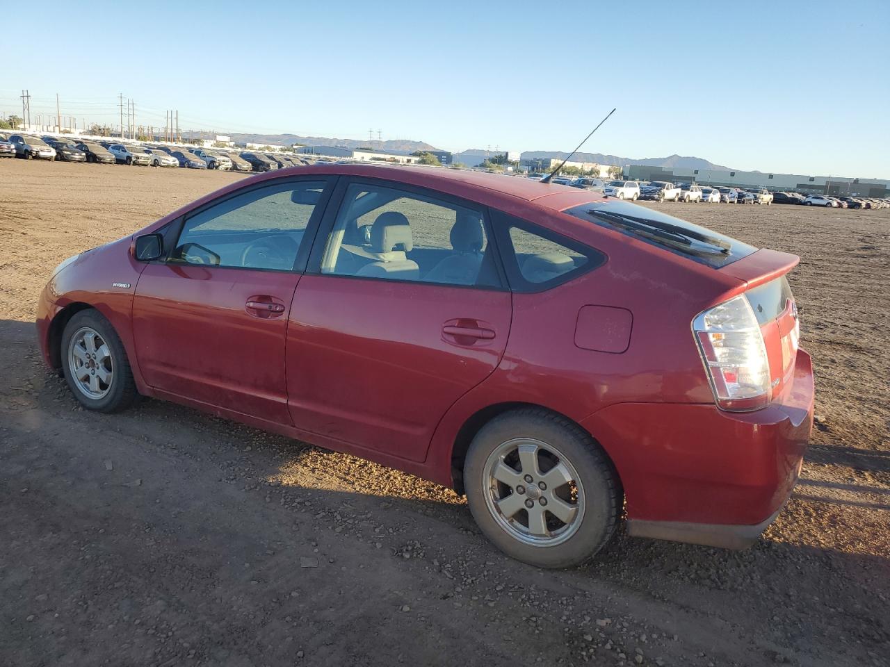 Изображение 2 2006 TOYOTA PRIUS  2006 с VIN JTDKB20U867524174