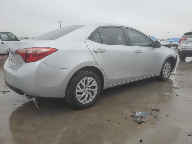 Obraz 3 z 2019 TOYOTA COROLLA L 2019 z VIN 5YFBURHE1KP880247
