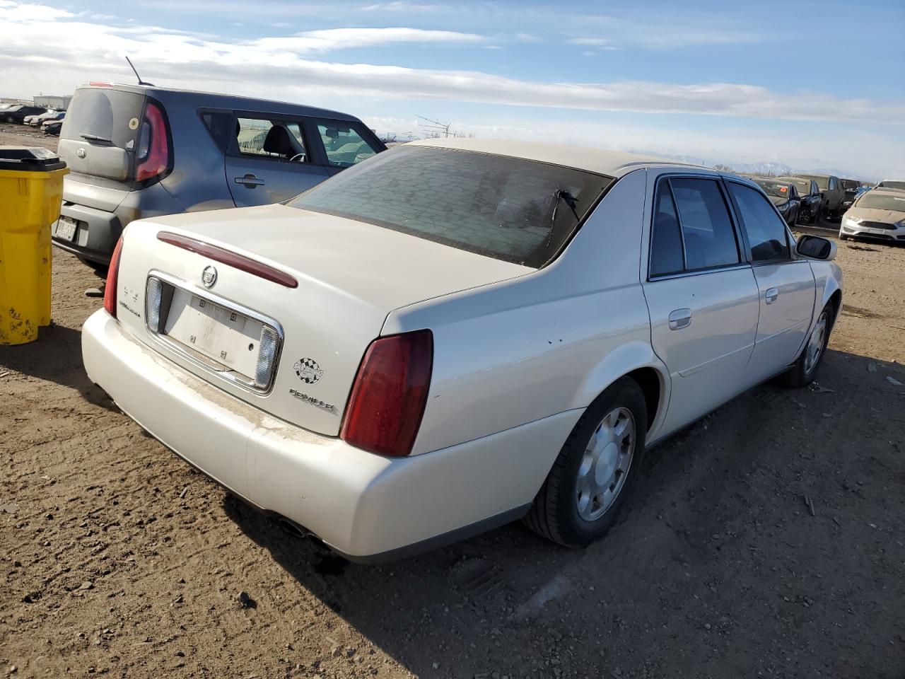 Obraz 3 z 2002 CADILLAC DEVILLE 2002 z VIN 1G6KD54Y32U258490