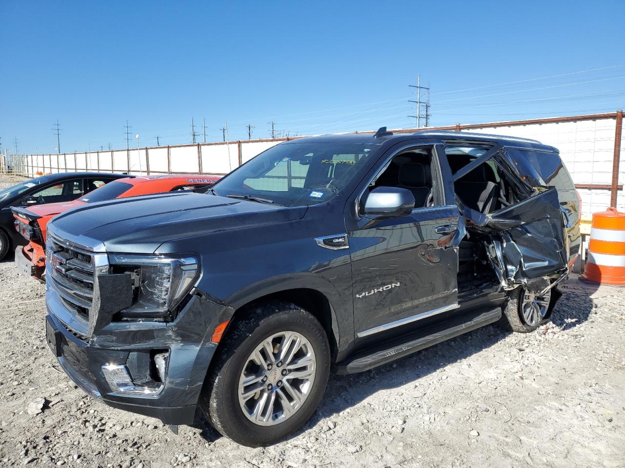 Obraz 2021 GMC YUKON SLT 2021