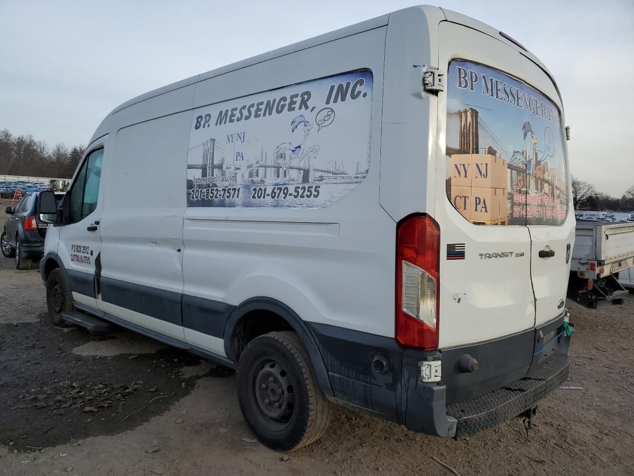 Obraz 2 z 2015 FORD TRANSIT T-250 2015 z VIN 1FTNR2CM0FKB10694