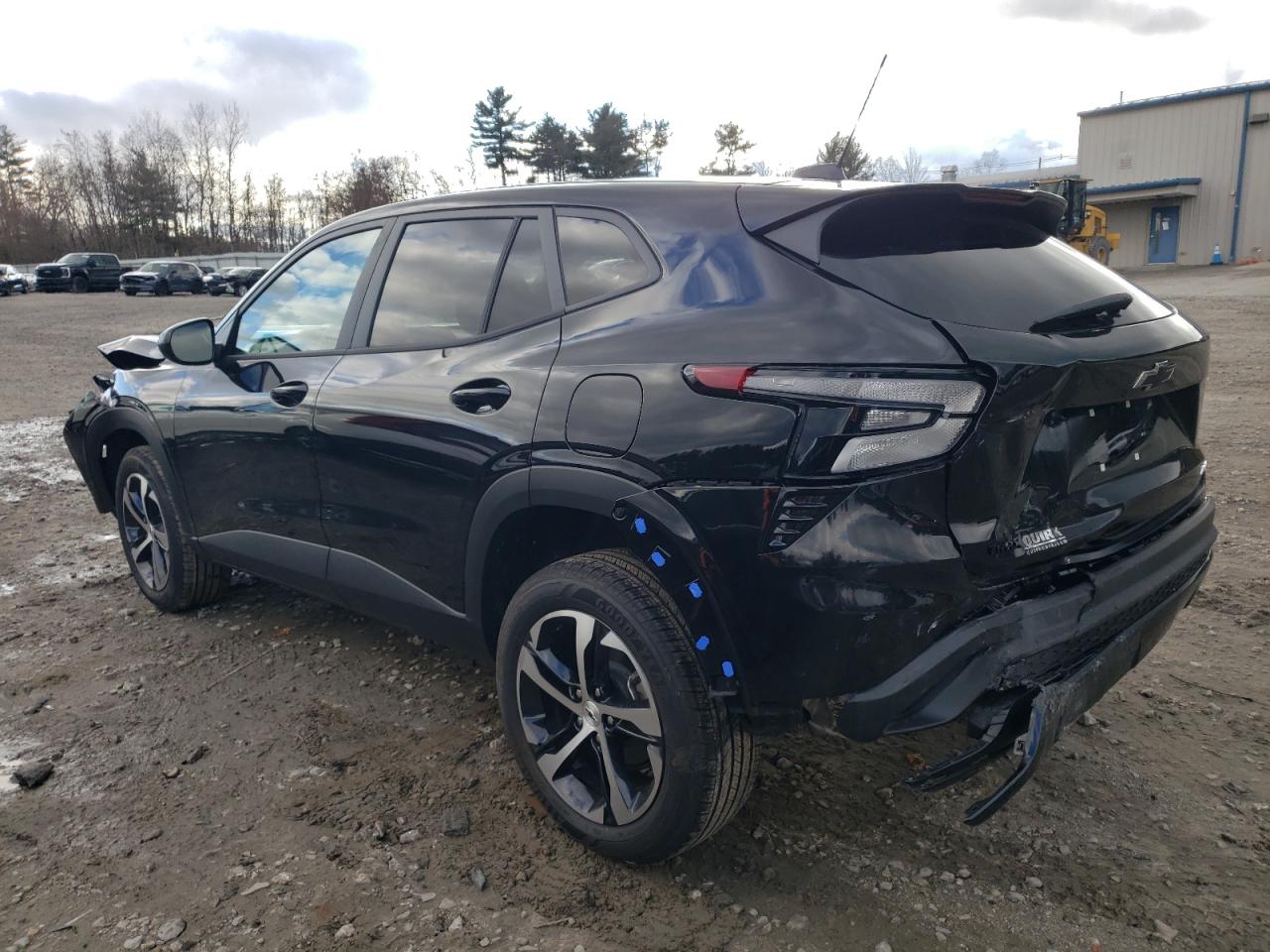 Изображение 2 2024 CHEVROLET TRAX 1RS 2024 с VIN KL77LGE21RC053663