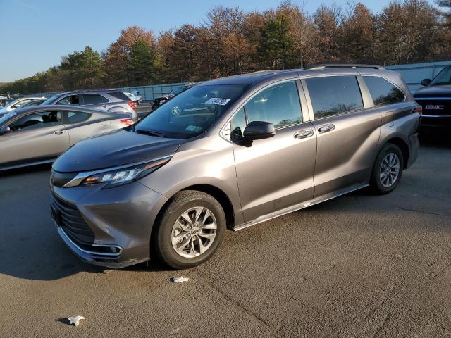 Obraz 2022 TOYOTA SIENNA XLE 2022
