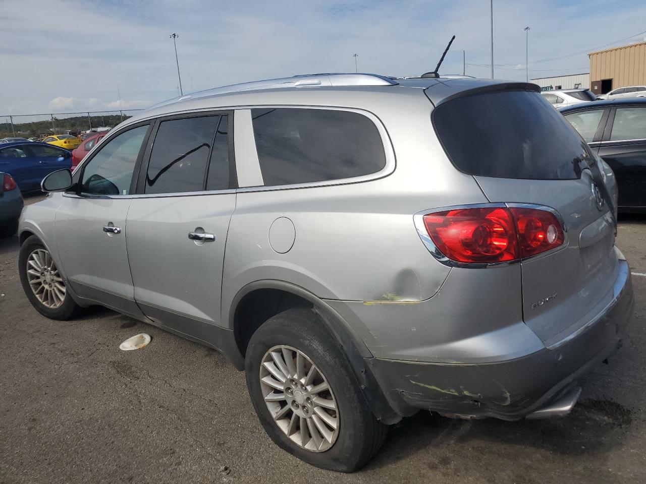Изображение 2 Buick Enclave Cxl 2008 с VIN 5GAEV23788J106442
