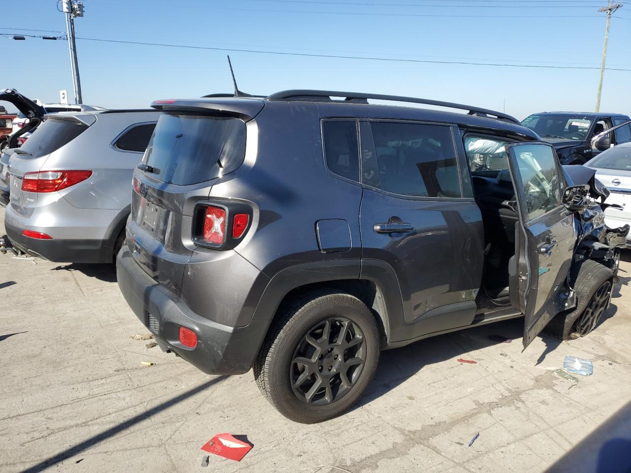 Obraz 3 z 2020 JEEP RENEGADE LATITUDE 2020 z VIN ZACNJBBB2LPL51081
