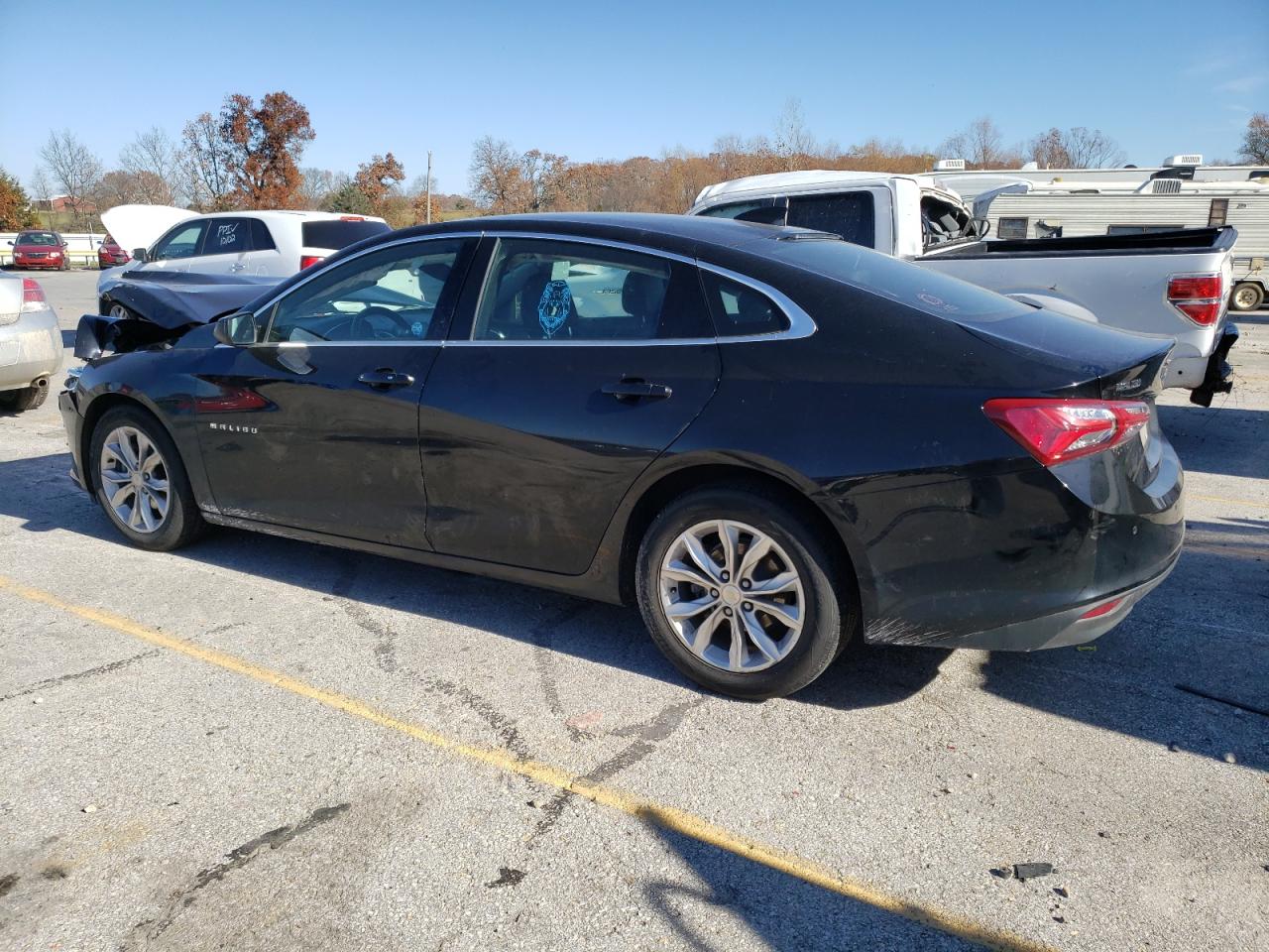 Image 2 of 2019 CHEVROLET MALIBU LT 2019 with VIN 1G1ZD5ST3KF105527