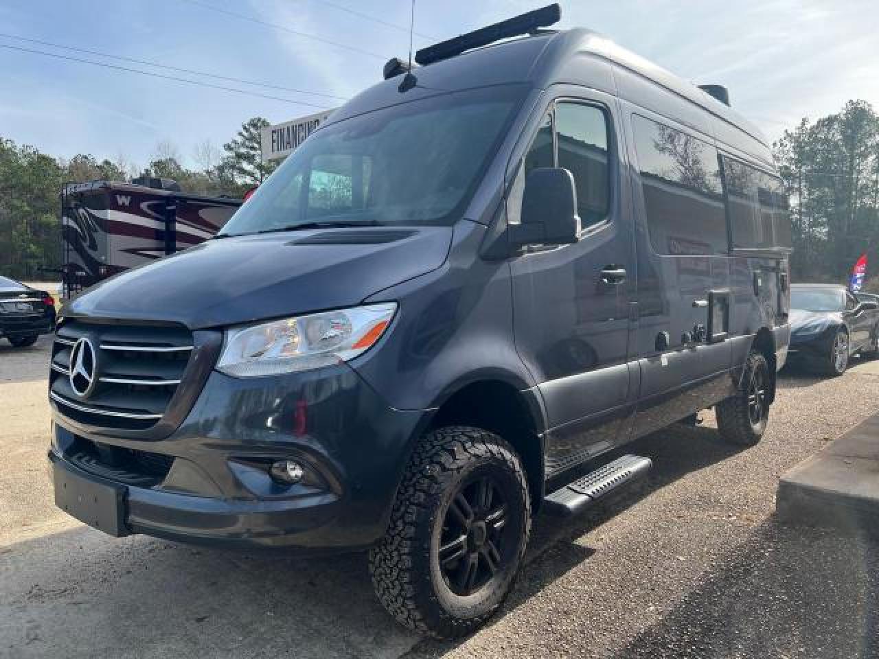 Obraz 2 z 2022 MERCEDES-BENZ SPRINTER 2500 2022 z VIN W1X4EBVY5NT090247