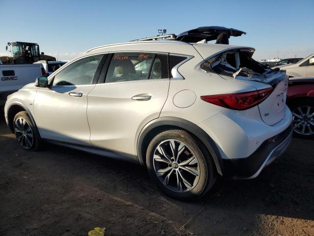 Obraz 2 z 2017 INFINITI QX30 BASE 2017 z VIN SJKCH5CR1HA037297