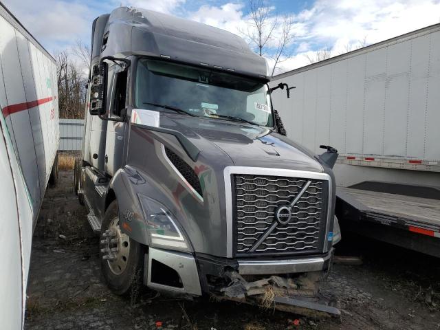 Image 1 of 2020 VOLVO VN VNL 2020 with VIN 4V4NC9EH1LN254313