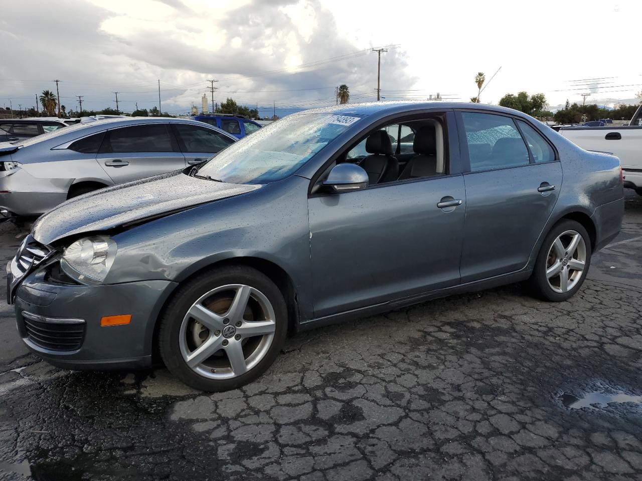 2010 VOLKSWAGEN JETTA LIMITED 2010 image