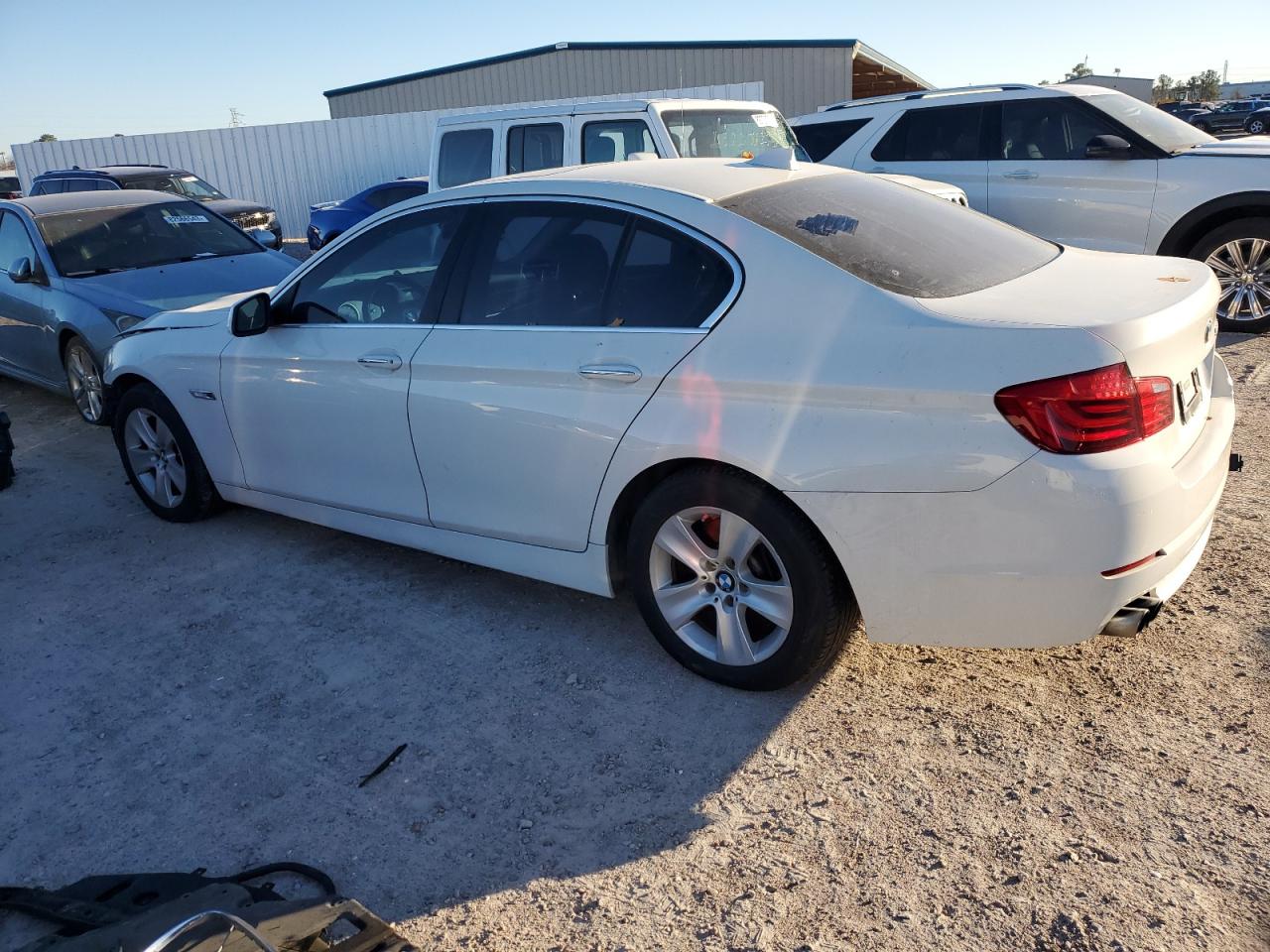 Image 2 of 2012 BMW 528 I 2012 with VIN WBAXG5C59CDX03590