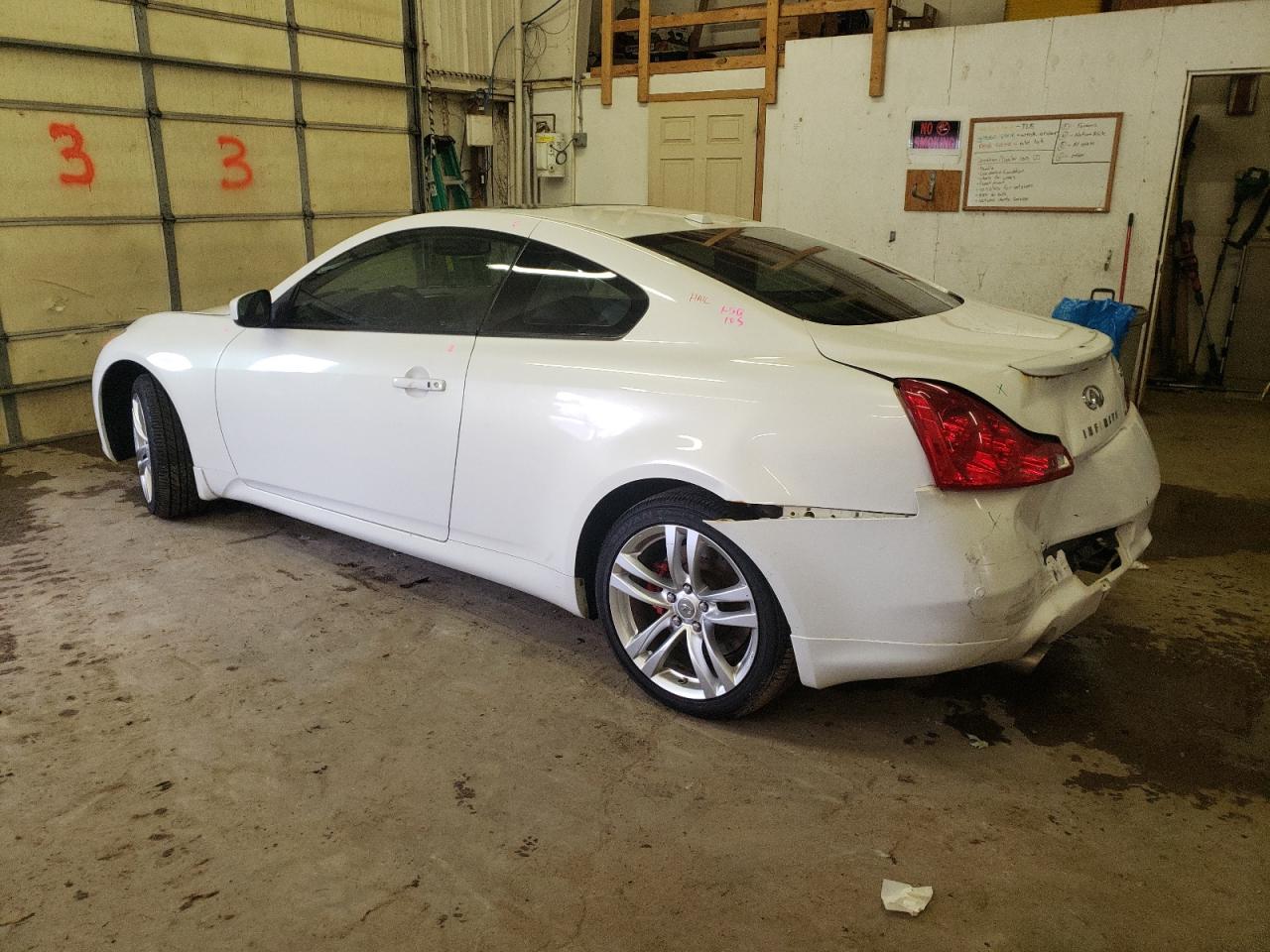 Image 2 of 2010 INFINITI G37  2010 with VIN JN1CV6EL6AM152317