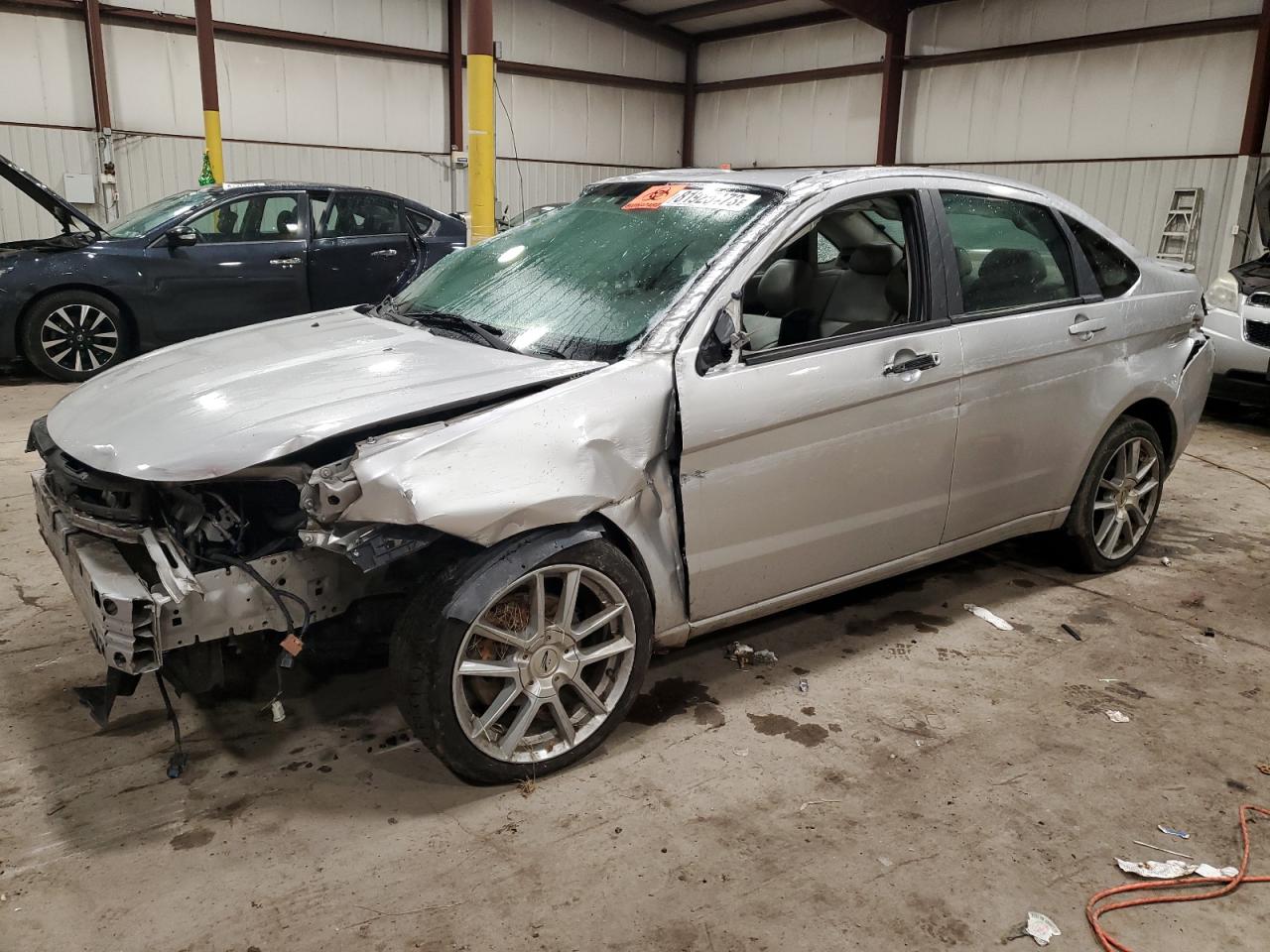 Image 1 of 2010 FORD FOCUS SES 2010 with VIN 1FAHP3GN8AW118187