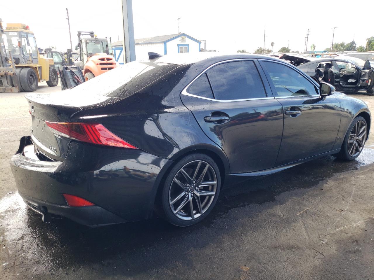 Obraz 3 z 2018 LEXUS IS 300 2018 z VIN JTHBA1D28J5072378