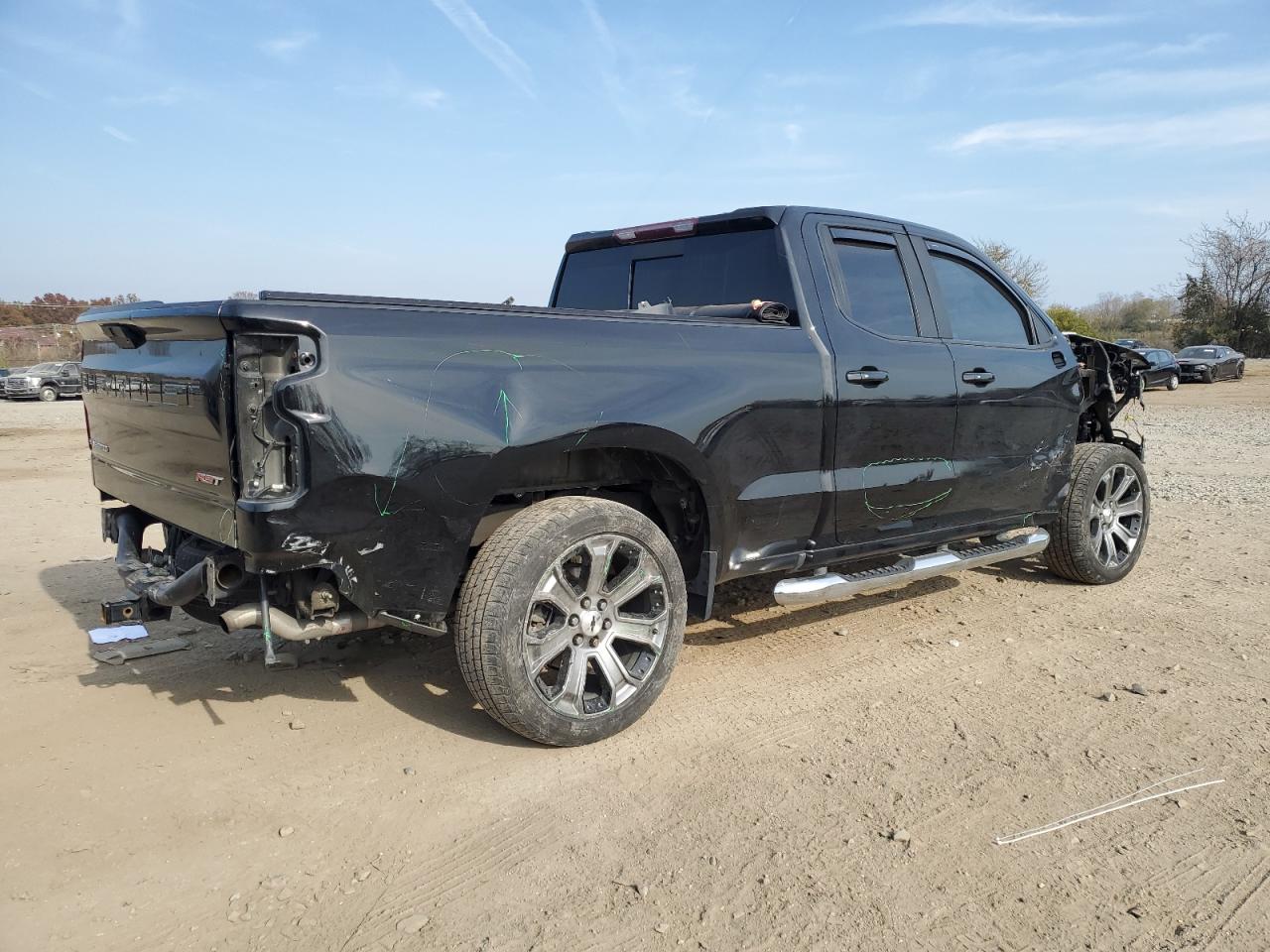 Obraz 3 z 2019 CHEVROLET SILVERADO K1500 RST 2019 z VIN 1GCRYEED0KZ221959