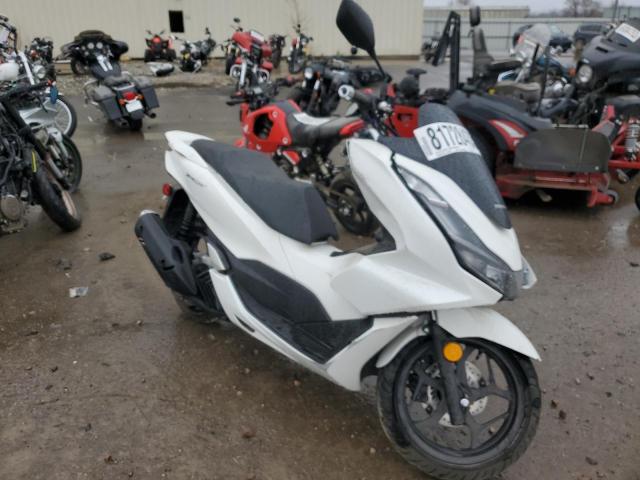 Image 1 of 2022 HONDA WW150  2022 with VIN RLHKF4705NY100656