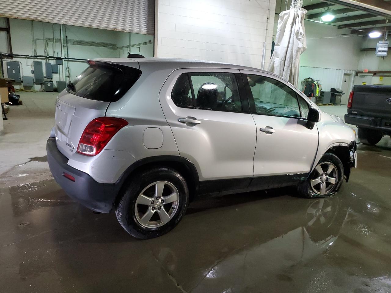 Image 3 of 2016 CHEVROLET TRAX LS 2016 with VIN KL7CJNSB7GB754255