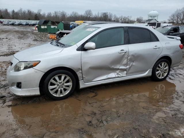 Obraz 1 z 2010 TOYOTA COROLLA BASE 2010 z VIN 2T1BU4EE7AC291256