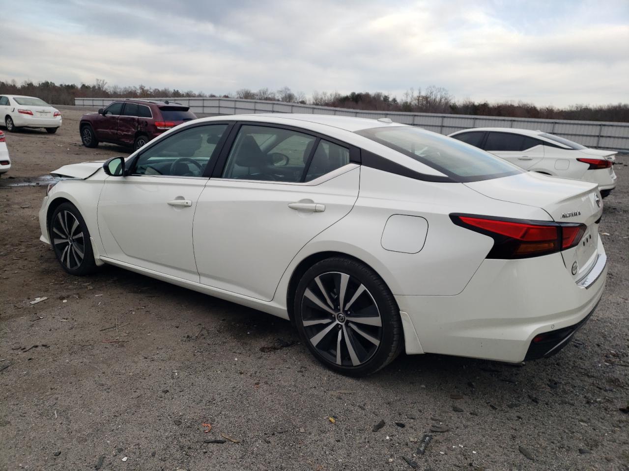 Image 2 of 2021 NISSAN ALTIMA SR 2021 with VIN 1N4BL4CV2MN379385