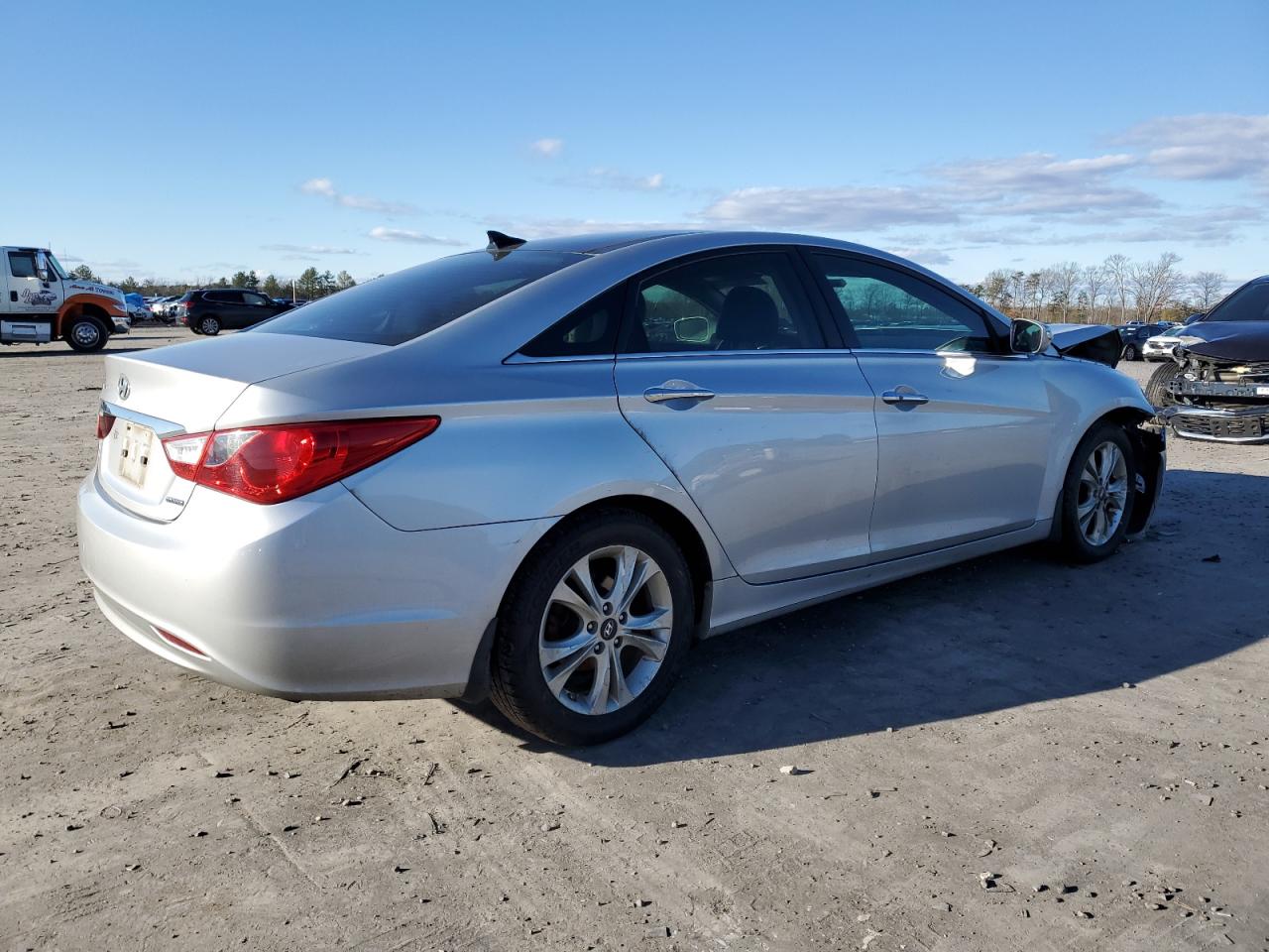 Image 3 of 2012 HYUNDAI SONATA SE 2012 with VIN 5NPEC4AC5CH312559