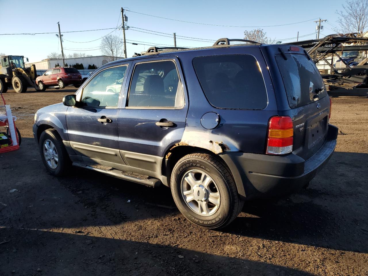 Image 2 of 2003 FORD ESCAPE XLT 2003 with VIN 1FMYU931X3KD98693