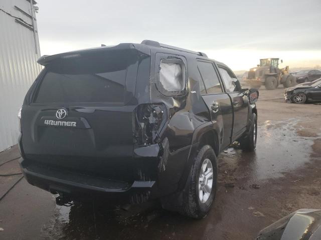 Obraz 3 z 2022 TOYOTA 4RUNNER SR5/SR5 PREMIUM 2022 z VIN JTEMU5JR9N6062173