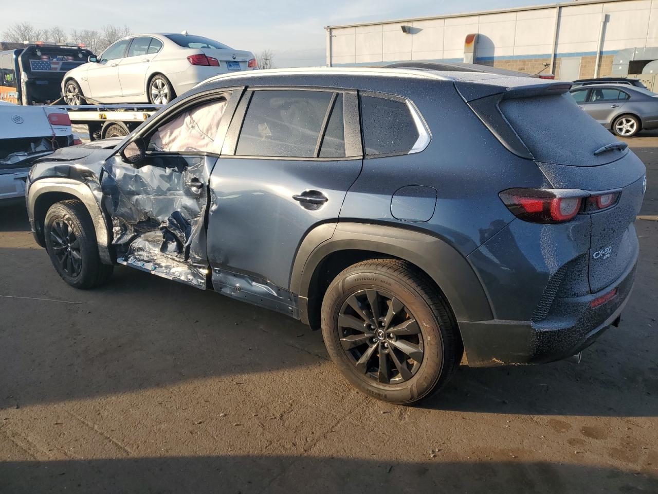 Изображение 2 2023 MAZDA CX-50 SELECT 2023 с VIN 7MMVABAM4PN149055