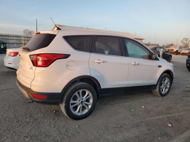 Image 3 of 2019 FORD ESCAPE SE 2019 with VIN 1FMCU0GD3KUB51125