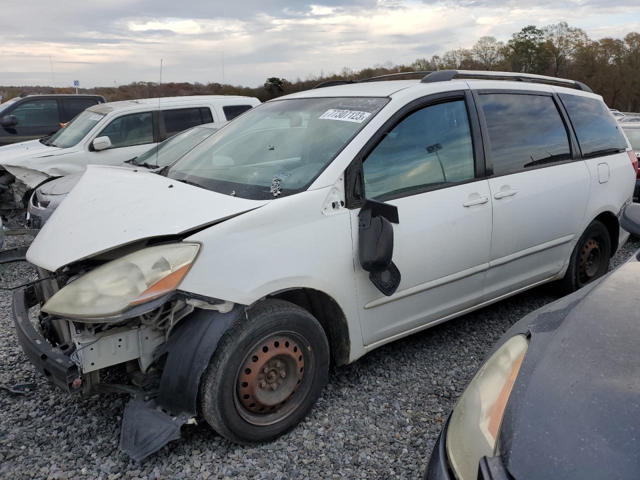 Image 1 of 2009 TOYOTA SIENNA CE 2009 with VIN 5TDZK23C79S239395
