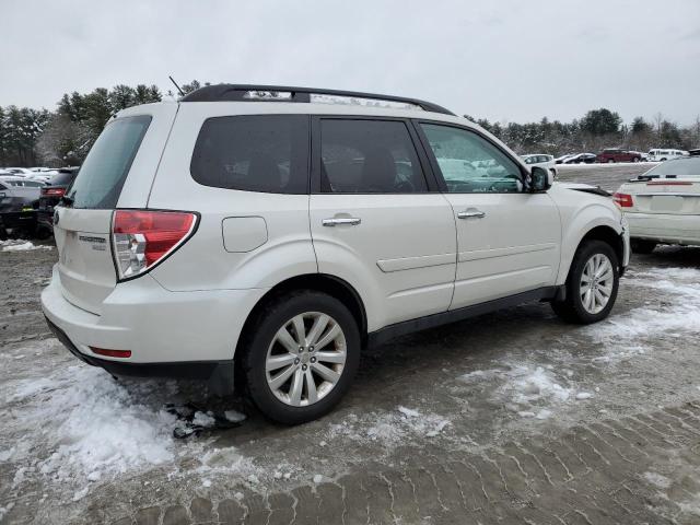 Image 3 of 2013 SUBARU FORESTER LIMITED 2013 with VIN JF2SHAEC9DH446652