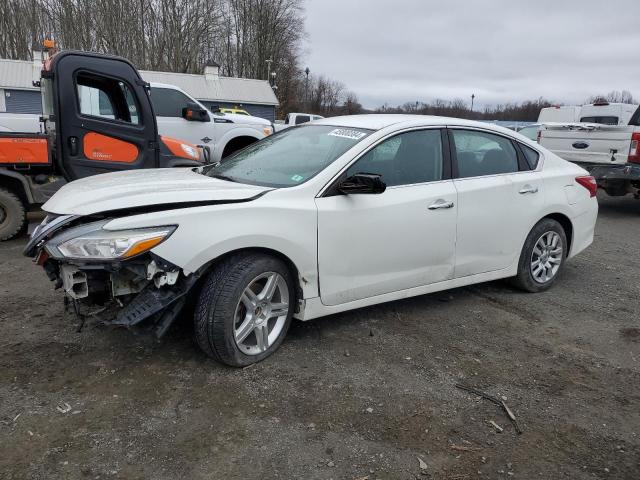 Image 1 of 2017 NISSAN ALTIMA 2.5 2017 with VIN 1N4AL3AP8HN330112