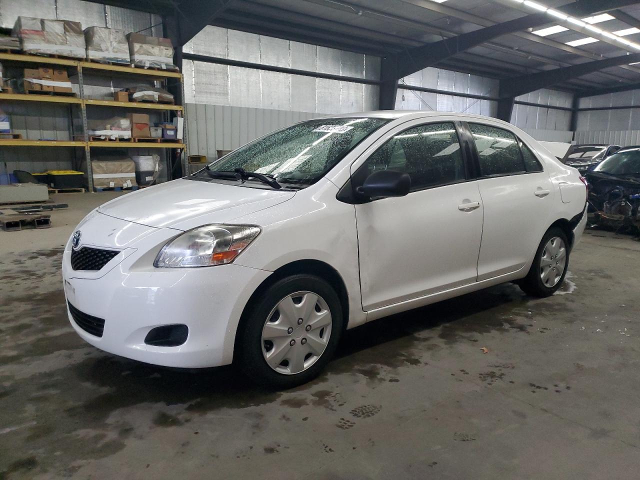 Изображение 1 2012 TOYOTA YARIS  2012 с VIN JTDBT4K3XCL010097