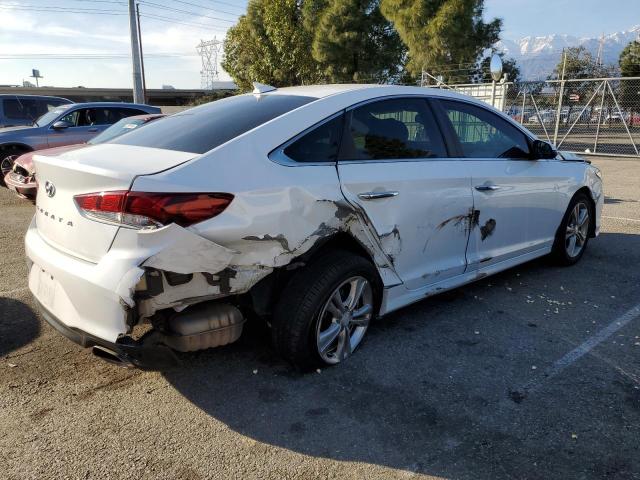 Image 3 of 2019 HYUNDAI SONATA LIMITED 2019 with VIN 5NPE34AF6KH736454