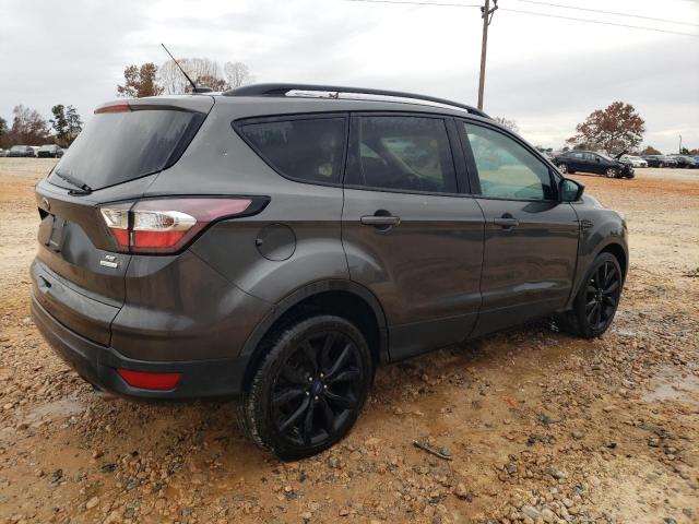 Image 3 of 2017 FORD ESCAPE SE 2017 with VIN 1FMCU0GD2HUF02180