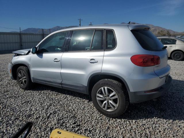 Image 2 of 2013 VOLKSWAGEN TIGUAN S 2013 with VIN WVGAV7AX4DW544526