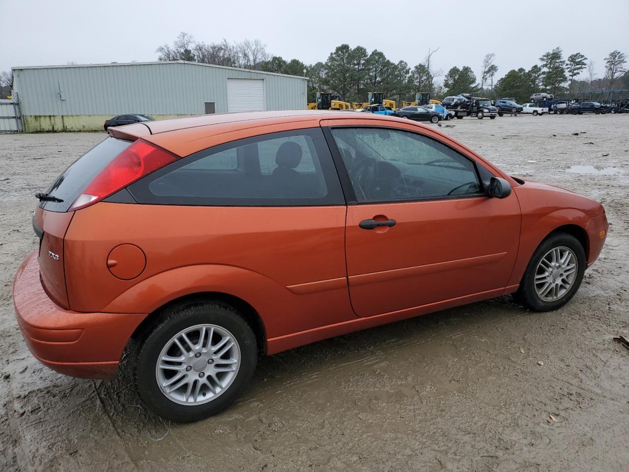 Изображение 3 2005 FORD FOCUS ZX3 2005 с VIN 3FAFP31N65R145610