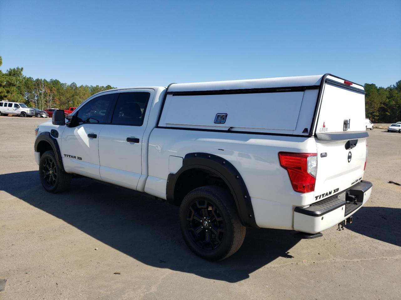 Image 2 of 2018 NISSAN TITAN XD SL 2018 with VIN 1N6BA1F41JN529884