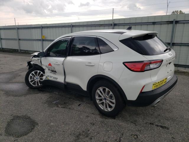 Image 2 of 2022 FORD ESCAPE SE 2022 with VIN 1FMCU0G6XNUB98982