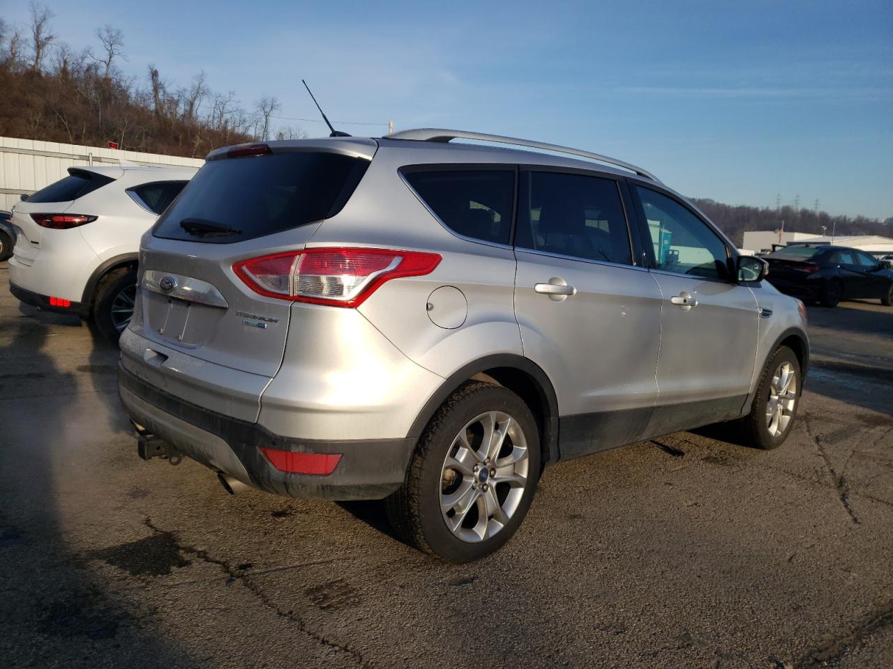 Изображение 3 2015 FORD ESCAPE TITANIUM 2015 с VIN 1FMCU9J91FUA05501