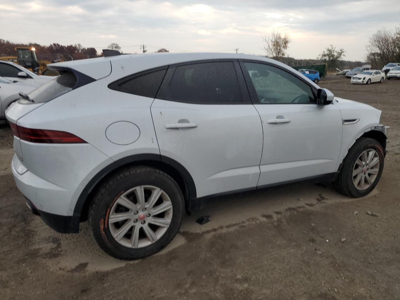 Изображение 3 2020 JAGUAR E-PACE  2020 с VIN SADFK2FX3L1Z86499