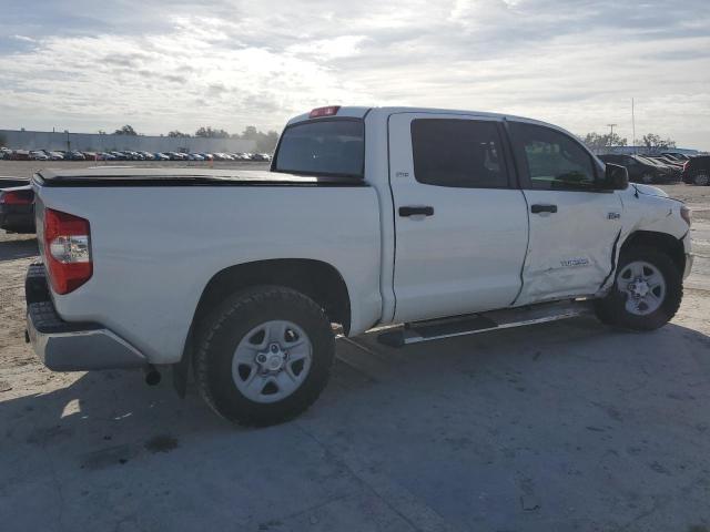 Obraz 3 z 2019 TOYOTA TUNDRA CREWMAX SR5 2019 z VIN 5TFDW5F11KX856835