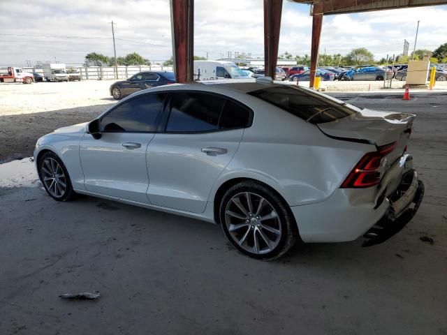 Изображение 2 2020 VOLVO S60 T5 MOMENTUM 2020 с VIN 7JR102FK2LG030977