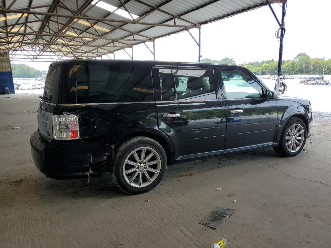 Image 3 of 2017 FORD FLEX LIMITED 2017 with VIN 2FMHK6D84HBA02761