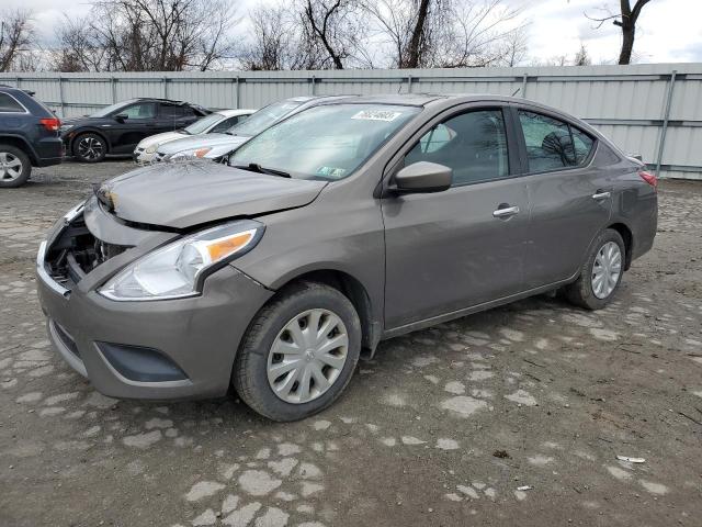 Obraz 1 z 2017 NISSAN VERSA S 2017 z VIN 3N1CN7AP6HL849733