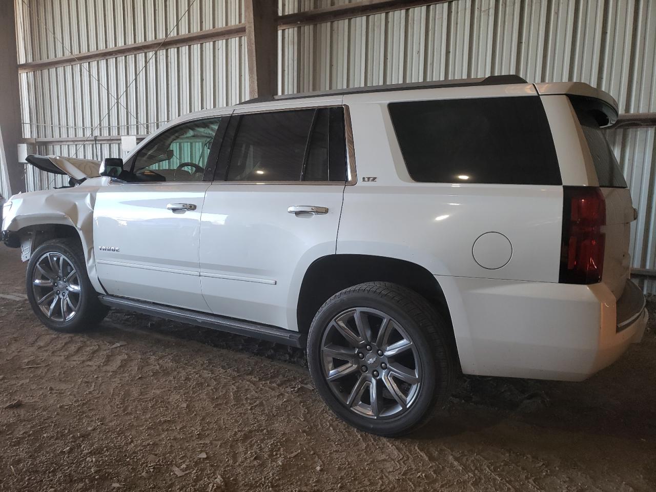 Изображение 2 2016 CHEVROLET TAHOE C1500 LTZ 2016 с VIN 1GNSCCKC2GR184959