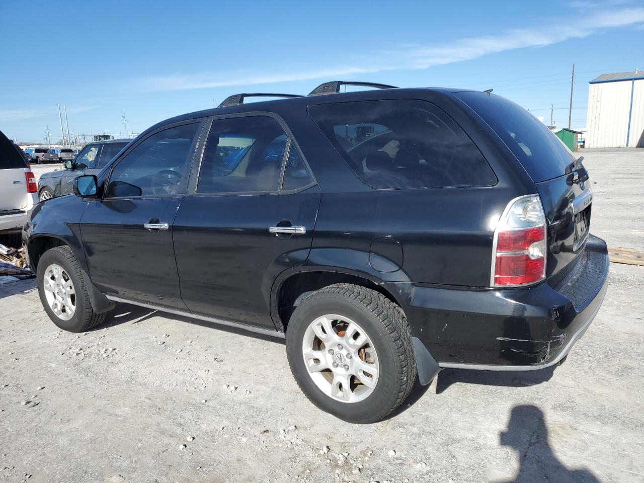 Image 2 of 2005 ACURA MDX TOURING 2005 with VIN 2HNYD18605H509671