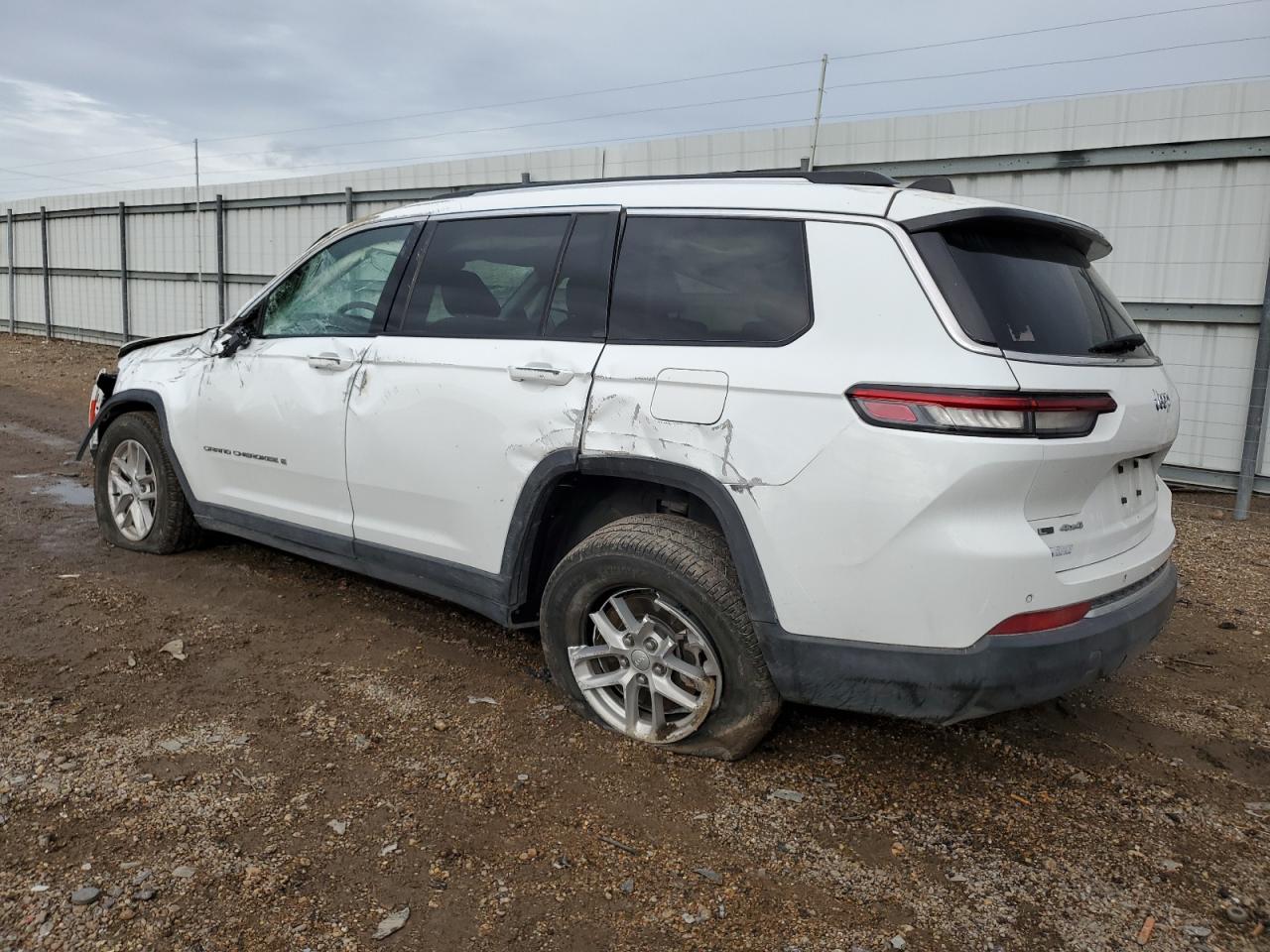 Image 2 of 2021 JEEP GRAND CHEROKEE L LAREDO 2021 with VIN 1C4RJKAG6M8182998