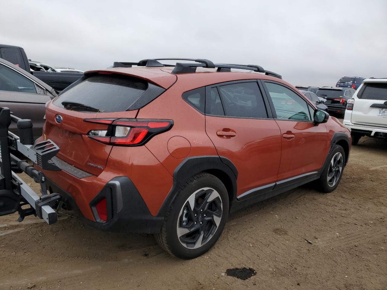Image 3 of 2024 SUBARU CROSSTREK LIMITED 2024 with VIN 4S4GUHN64R3702196