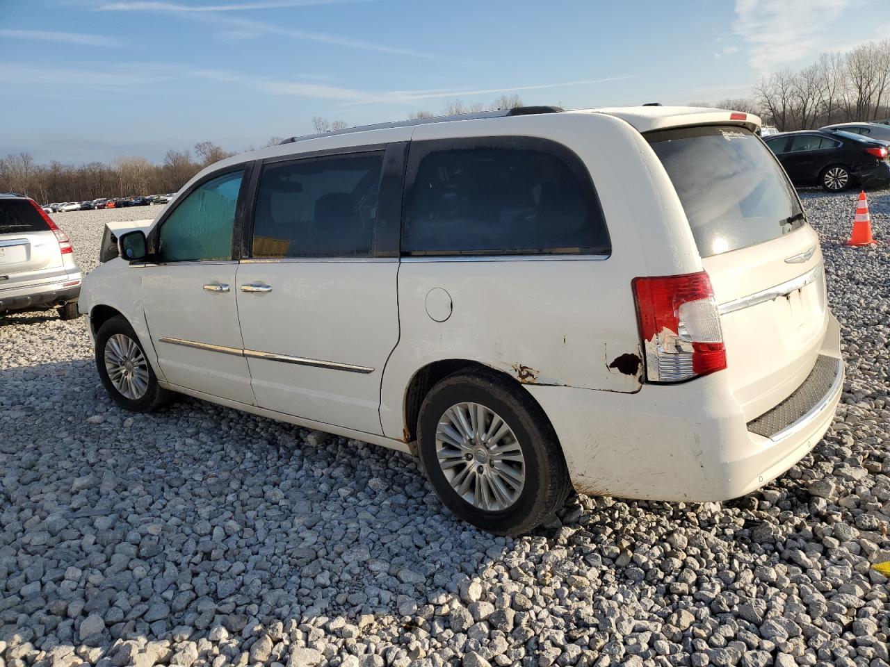 Изображение 2 2012 CHRYSLER TOWN & COUNTRY LIMITED 2012 с VIN 2C4RC1GG3CR185257