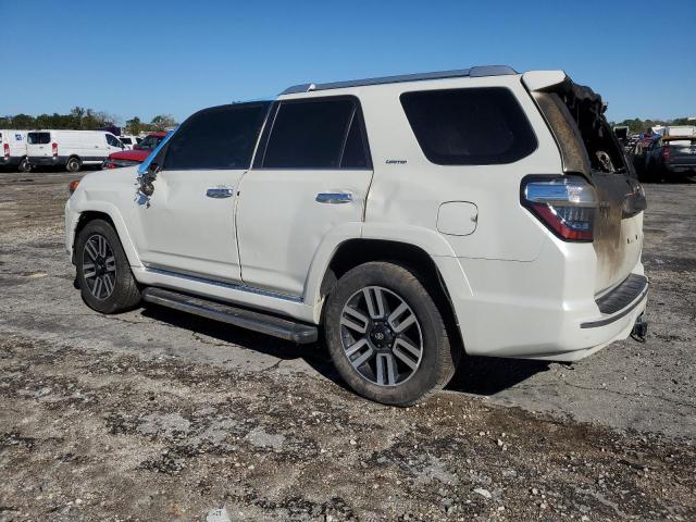 Image 2 of 2018 TOYOTA 4RUNNER SR5 2018 with VIN JTEZU5JRXJ5175037